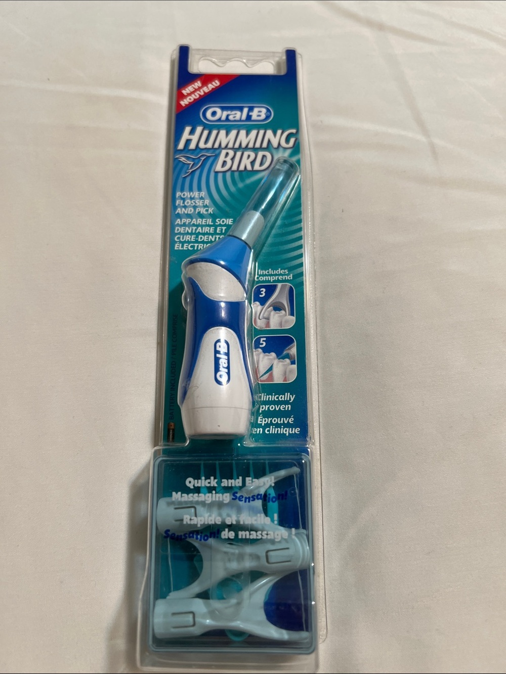 Oral-B Humming Bird Power Flosser and Pick Brand New Sealed 2040100 Push Button